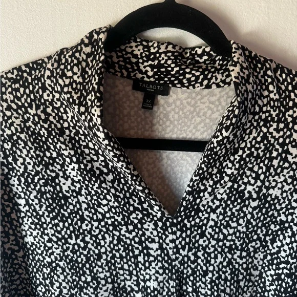 Talbots 3X woman’s Pointe knit minimalist classic capsule wardrobe blouse - Picture 4 of 8